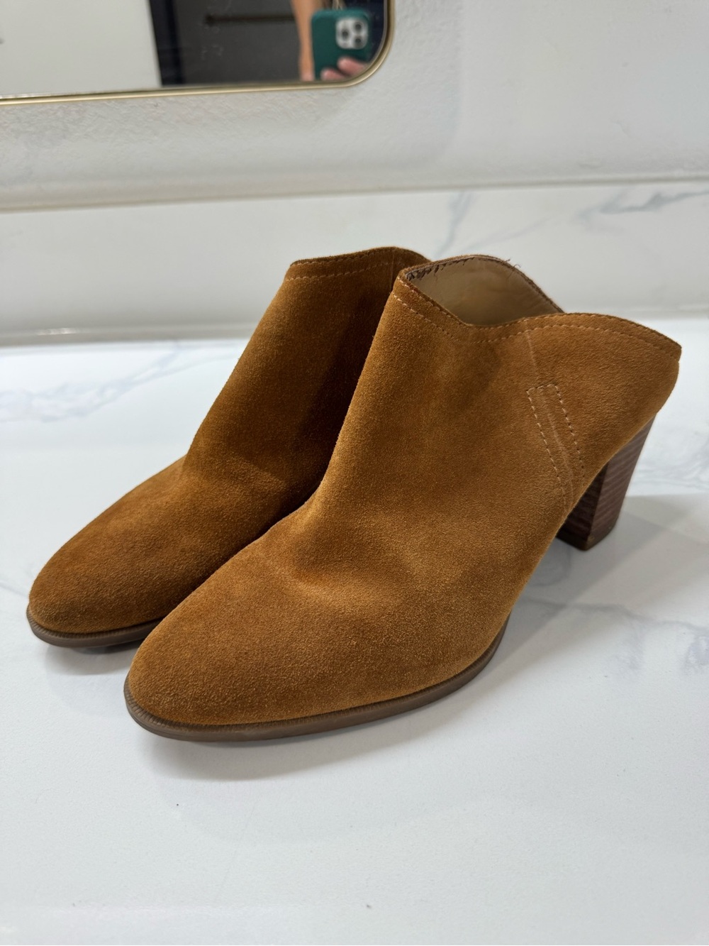 Women’s Suede Slip-On Mule Heels in Chestnut Brown